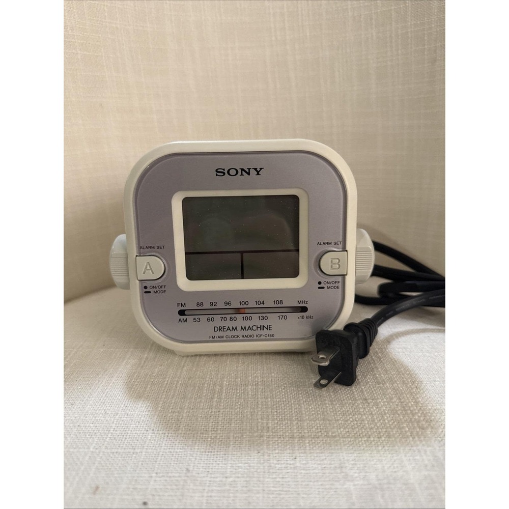 Sony Dream Machine FM/AM Clock‎ Radio (Model ICF-C180) Works Great